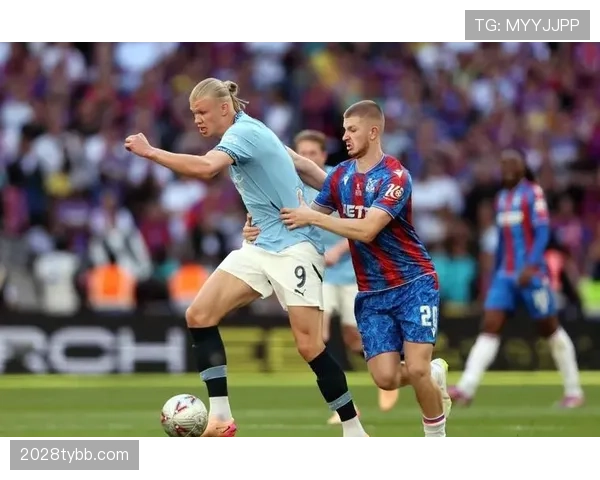 哈兰德能否接班梅罗？生涯同期数据对比与时代传承可行性解析